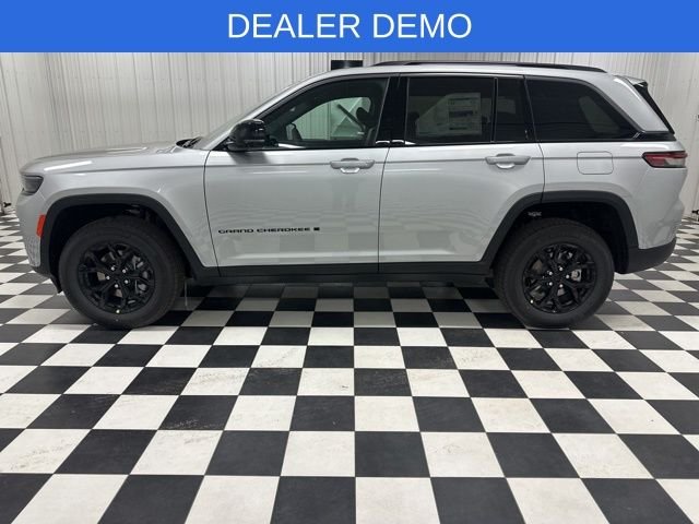 jeep grand cherokee 2026 1C4RJHAR3TC252618 image jeep grand cherokee 2026 1C4RJHAR3TC252618 image